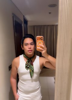 HARDFUCKER_BOTH_SEXY - Male escort in Abu Dhabi Photo 2 of 9