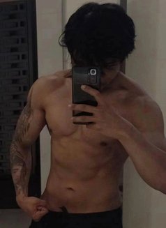 Hardgranity - Acompañantes masculino in Bali Photo 1 of 3