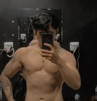 Hardgranity - Male escort in Bali