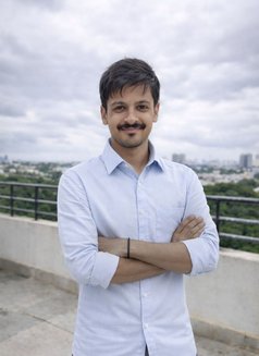 Hardik From Blr - Male escort in Bangalore Photo 1 of 3