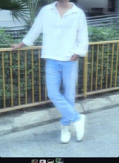 Hardik - Male escort in Agra Photo 2 of 2