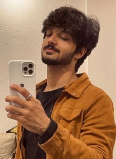 Hardik - Acompañantes masculino in New Delhi Photo 1 of 1