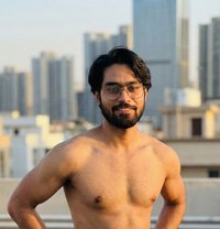 Avi Aoura - Male escort in New Delhi