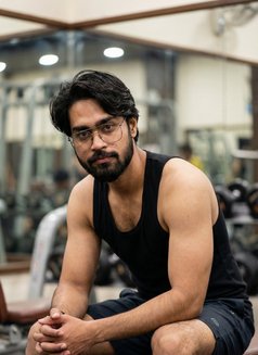 Avi Aoura - Acompañantes masculino in New Delhi Photo 7 of 10