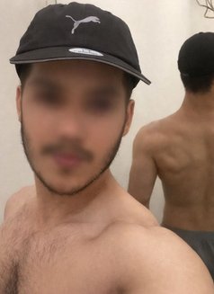 Hardik (Straight) - Male escort in Paris Photo 1 of 3