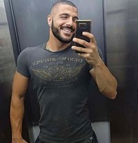 Hardman Top - Male escort in Beirut