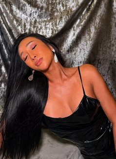 Ts cassie for every1 satisfaction - Transsexual escort in Abu Dhabi Photo 22 of 23