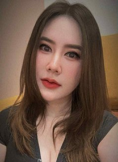 Hareen - escort in Riyadh Photo 1 of 9