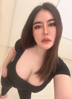 Hareen - escort in Riyadh Photo 1 of 8