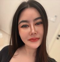 Hareen - escort in Riyadh Photo 3 of 10