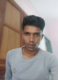 Hari Krishna - Male escort in Coimbatore Photo 3 of 4
