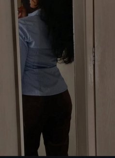 Harini 24🫦your Slave - puta in Bangalore Photo 5 of 7