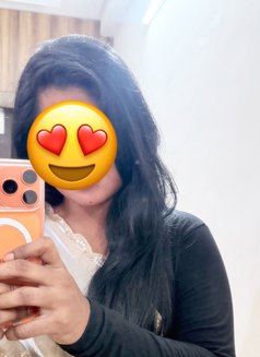 Harini cam show @ RM Tamil Girl Chennai - escort in Chennai Photo 9 of 9