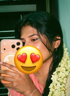 Harini cam show @ RM Tamil Girl Chennai - puta in Chennai Photo 11 of 11
