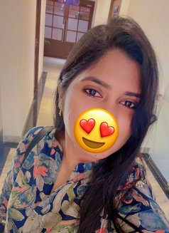 Harini Tamil Girl Chennai - escort in Chennai Photo 1 of 2