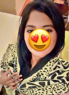 Harini cam show @ RM Tamil Girl Chennai - escort in Chennai Photo 6 of 6