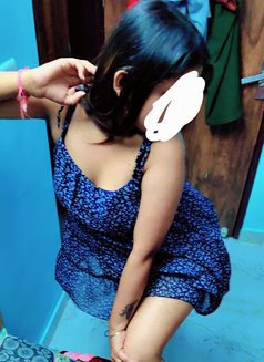 Harleen Independent Girl in Delhi - escort in New Delhi Photo 7 of 12