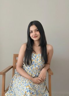 Harleen - escort in Chandigarh Photo 3 of 6