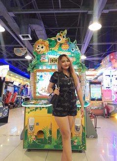 Harley Keith Naughty - puta in Manila Photo 5 of 12