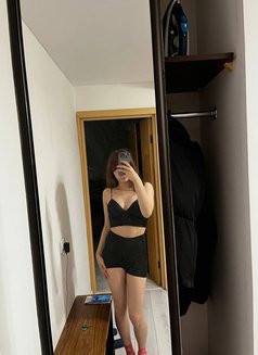 Harlow - puta in Dubai Photo 7 of 11