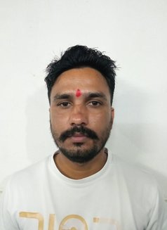 Ashvani kumar - Male escort in Chandigarh Photo 2 of 4