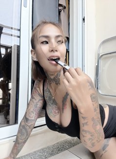 Harmony_tatted🦋 - companion in Manila Photo 9 of 15