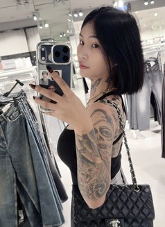 Harmony_tatted🦋 - companion in Manila Photo 1 of 15