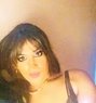 Harnaaz - Transsexual escort in New Delhi Photo 1 of 1