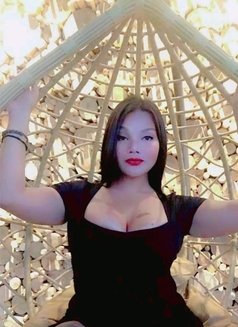 girlfriendmaterialforyou - Transsexual escort in Manila Photo 2 of 14