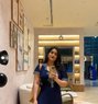 Harpreet - puta in Abu Dhabi Photo 1 of 2