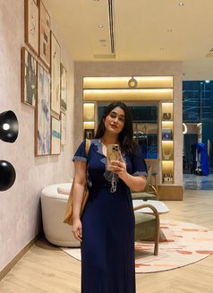 Harpreet - puta in Abu Dhabi Photo 1 of 2