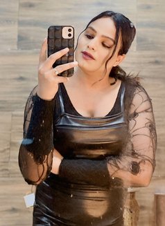 HARPREET - Transsexual escort in Chandigarh Photo 4 of 11