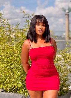 Harriet - escort in Nairobi Photo 2 of 4