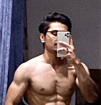 Harris - Male escort in Islamabad