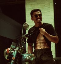 Harris - Male escort in Islamabad