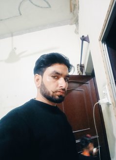 Harry - Male escort agency in Chandigarh Photo 2 of 3