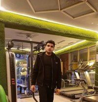 Harry - Male escort in New Delhi