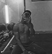 Harry - Male escort in New Delhi