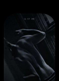 Harry - Male escort in Noida Photo 1 of 2