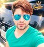 Harry - Male escort in Punjab Photo 1 of 5