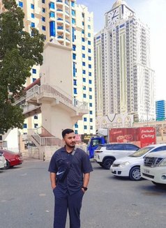 Harry - Acompañantes masculino in Lahore Photo 2 of 2