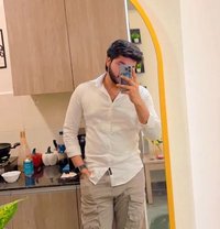 Harryyy - Male escort in Ghaziabad