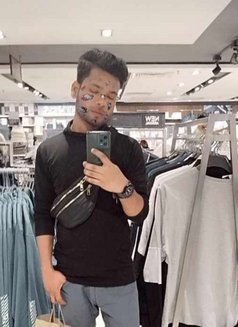 Harsh - Male escort in Lucknow Photo 2 of 4