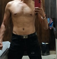 Harsh - Acompañantes masculino in Lucknow Photo 1 of 2