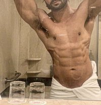 Harsh - Male escort in Mumbai