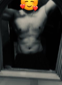 Harsh driller - Acompañantes masculino in New Delhi Photo 6 of 8