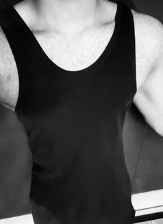 Harsh driller - Acompañantes masculino in New Delhi Photo 5 of 8