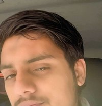 Harsh - Intérprete masculino de adultos in New Delhi