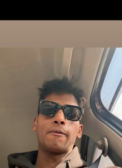 Harsh Raghav - Male escort in Gurgaon Photo 1 of 2