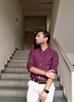 Harsh rajput - Intérprete masculino de adultos in Mumbai Photo 3 of 5